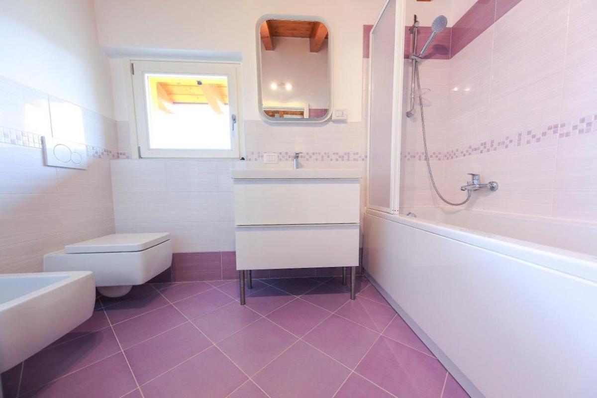 Penthouse Federico With Lake View - Residenza Silvana Verbania Bagian luar foto
